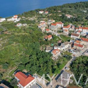 Građevinsko zemljište u mirnom predjelu Sućurja – 2367 m²