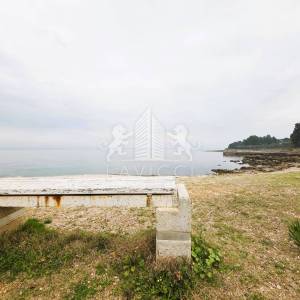 Građevinsko zemljište Ždrelac – 160 m od mora, 1085 m²