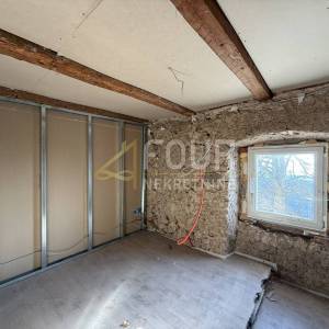 Hreljin, samostojeća kuća, P+1, 266m2