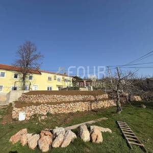 Hreljin, samostojeća kuća, P+1, 266m2