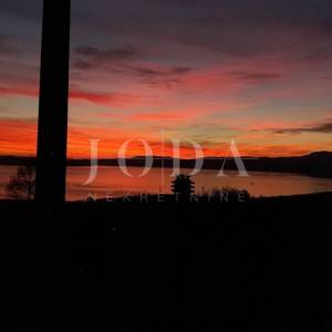 Hreljin teren sa panoramskim pogledom