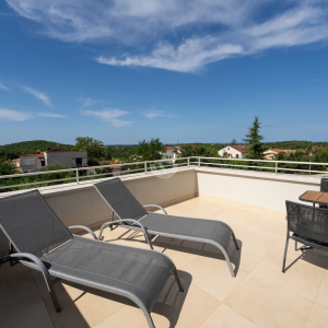 Hrvatska, Poreč, Varvari – potpuno namještena luksuzna vila s bazenom, 280 m²