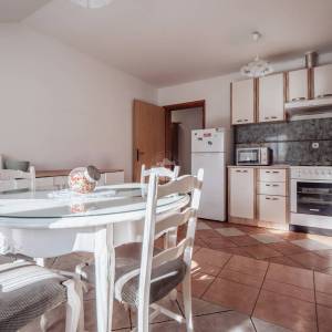 Hrvatska, Zadar, Vidikovac – 98 m² s balkonom, parkirnim mjestom i pogledom na more u Vidikovcu