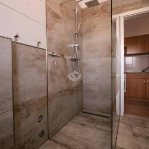 Hrvatska, Zadar, Vinjerac - Stan na 2. katu s balkonom i pogledom na more, 40 m²