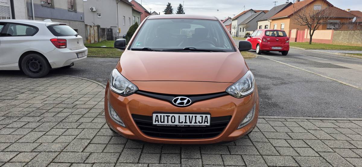 HYUNDAI I20 CRDI MAKSIMALNO SAČUVAN