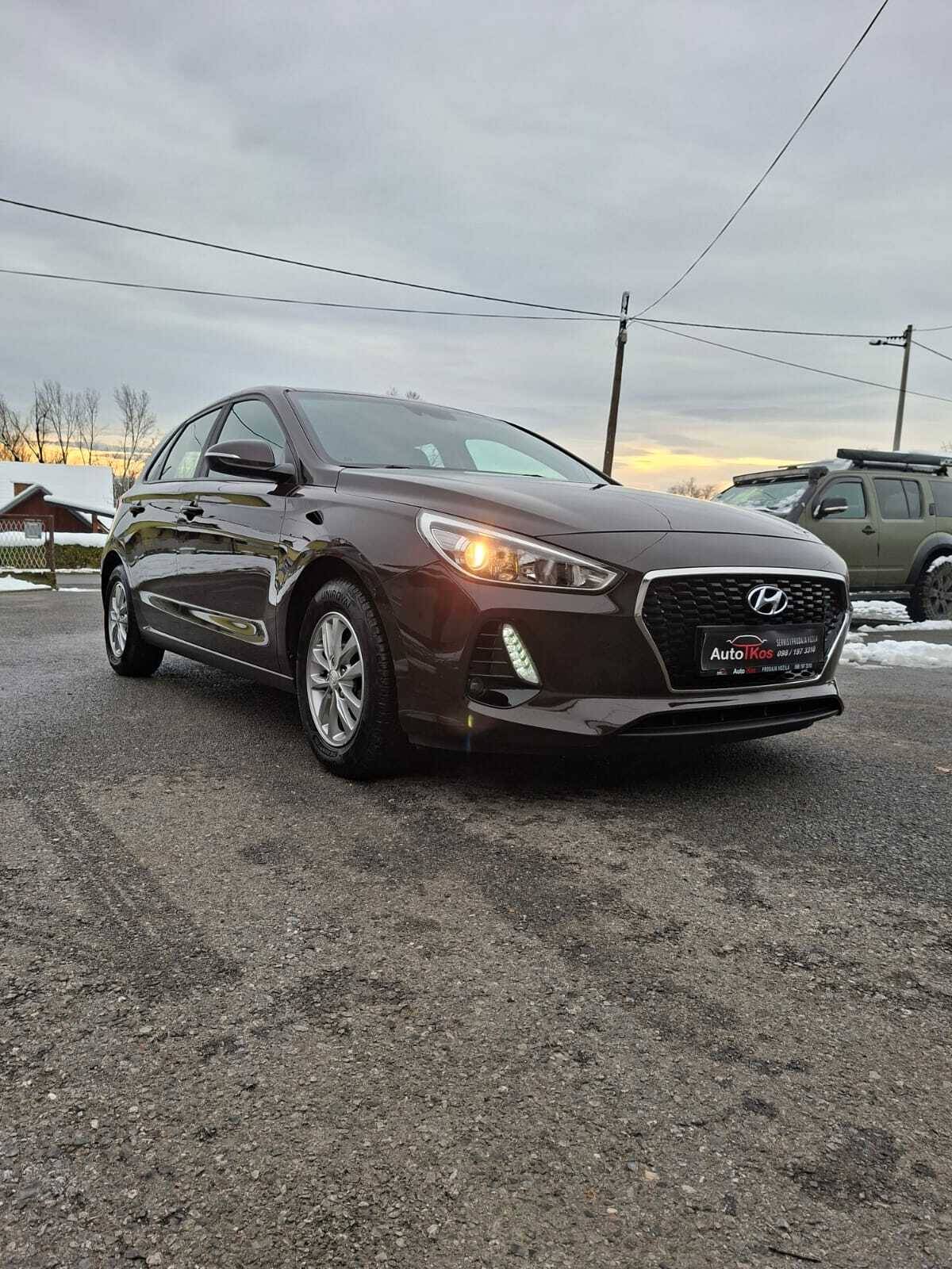 HYUNDAI i30 1.0 T-GDI 2017 GOD.