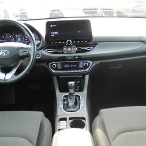 Hyundai I30 1.6 CRDi AUTOMATIK *LED, NAVIGACIJA, KAMERA*