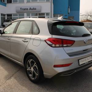 Hyundai I30 1.6 CRDi AUTOMATIK *LED, NAVIGACIJA, KAMERA*