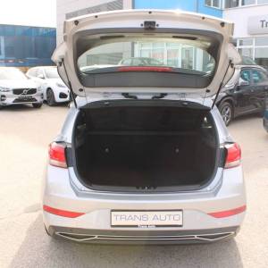 Hyundai I30 1.6 CRDi AUTOMATIK *LED, NAVIGACIJA, KAMERA*