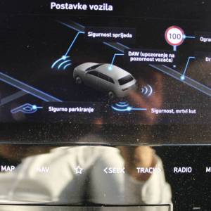 Hyundai Tucson 1.6 CRDi AUTOMATIK *LED, NAVIGACIJA, KAMERA*