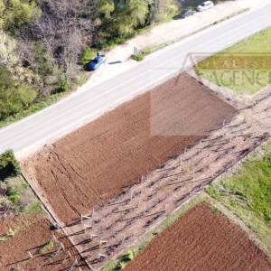 Imotski Kamenmost 880 m2 građevinsko zemljište