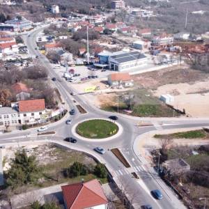 Imotski najam građevinskog zemljišta 2149 m2 - TOP lokacija - dugoročno