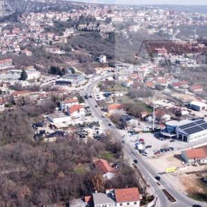 Imotski najam građevinskog zemljišta 2149 m2 - TOP lokacija - dugoročno