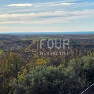 Istra, Buje, zemljište 1.341m2