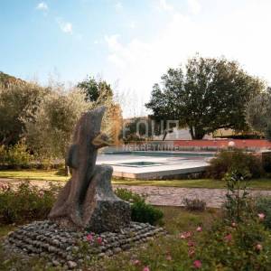 Istra, hotel 50m od mora, izvrsna investicija!