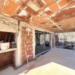 Istra, Labin - okolica, samostojeća prizemnica ROH BAU