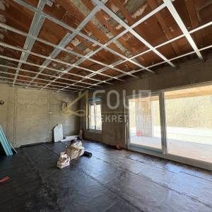 Istra, Labin - okolica, samostojeća prizemnica ROH BAU