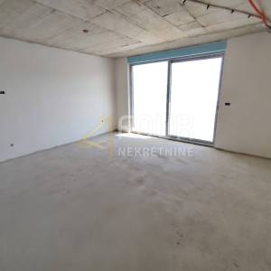 Istra, Ližnjan, novogradnja, 2s+db, lođa i terasa