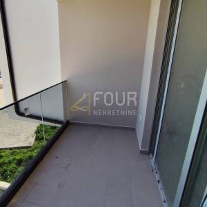 Istra, Ližnjan, novogradnja, 2s+db, lođa