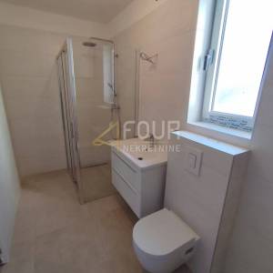 Istra, Ližnjan, novogradnja, 2s+db, lođa