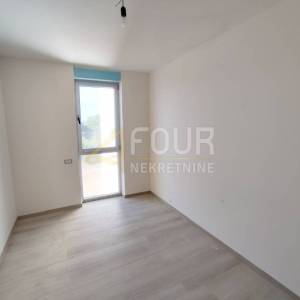 Istra, Ližnjan, novogradnja, 2s+db, lođa