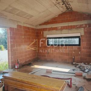 Istra, Ližnjan, novogradnja, prizemnica s bazenom