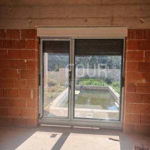 Istra, Ližnjan, novogradnja, prizemnica s bazenom