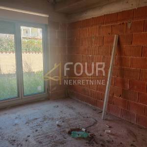 Istra, Ližnjan, novogradnja, prizemnica s bazenom