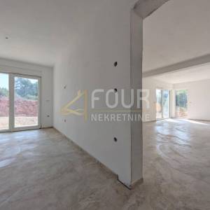 Istra, Loborika, novogradnja, kuća s bazenom