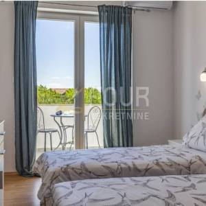 Istra, Marčana, dvojna kuća s bazenom