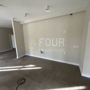 Istra, Pazin - okolica, samostojeća kuća s bazenom