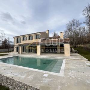 Istra, Pazin - okolica, samostojeća kuća s bazenom