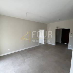 Istra, Pazin - okolica, samostojeća kuća s bazenom