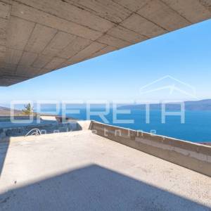 Istra, Plomin-okolica, luksuzna vila u novogradnji sa panoramskim pogledom na mo
