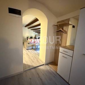 Istra, Poreč, 1s+db, 48m2, terasa - prvi red do mora !