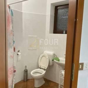 Istra, Poreč, Sveti Lovreč, kuća s bazenom