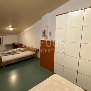 Istra, Poreč, Sveti Lovreč, kuća s bazenom