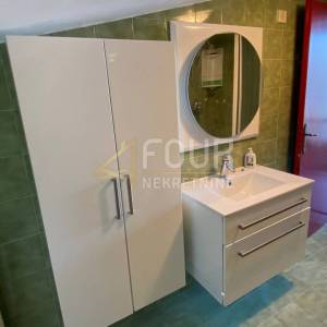 Istra, Poreč, Sveti Lovreč, kuća s bazenom