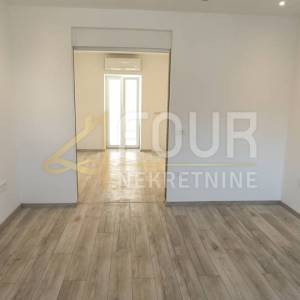 Istra, Pula, Centar, 2s+db,72.83m2, balkon