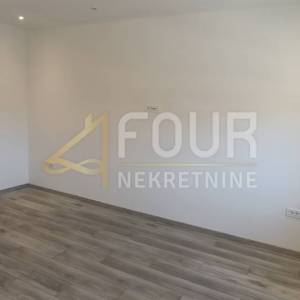 Istra, Pula, Centar, 2s+db,72.83m2, balkon