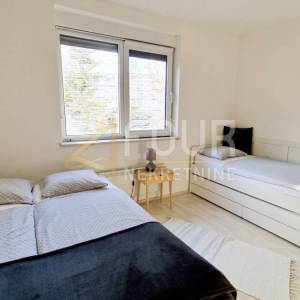 Istra, Pula, namješten stan, 96.36m2, 3s+db