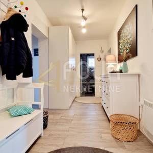 Istra, Pula, namješten stan, 96.36m2, 3s+db