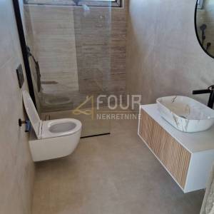 Istra, Rovinjsko Selo, novogradnja, moderna prizemnica s bazenom