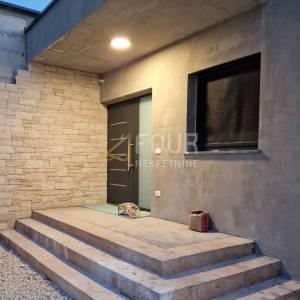 Istra, Rovinjsko Selo, novogradnja, moderna prizemnica s bazenom