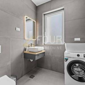 Istra, Svetvinčenat, Štokovci, samostojeća kuća s bazenom