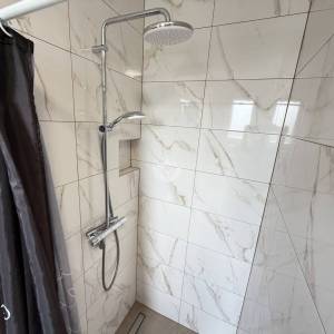 Istra, Tar, Novogradnja, 4 sobe, kompletno opremljen stan sa uporabnom dozvolom