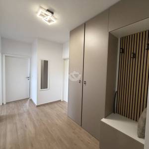 Istra, Tar, Novogradnja, 4 sobe, kompletno opremljen stan sa uporabnom dozvolom