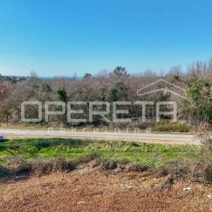 Istra, Tar – zemljište s istarskom stancijom