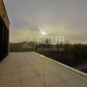 Istra, Umag - okolica, stan - luksuzni resort, 1. red do mora