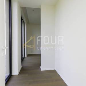 Istra, Umag - okolica, stan - luksuzni resort, 1. red do mora